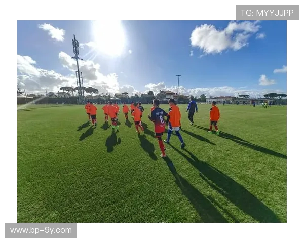 廖书琦：从绿茵场到足球梦想的追逐，少年球员的成长故事与未来展望