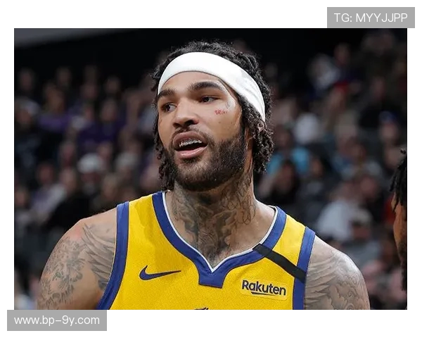 金三角手机足球队崛起之路：从草根到职业的传奇旅程